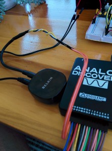 Belkin F8Z492 connected to Analog Discovery